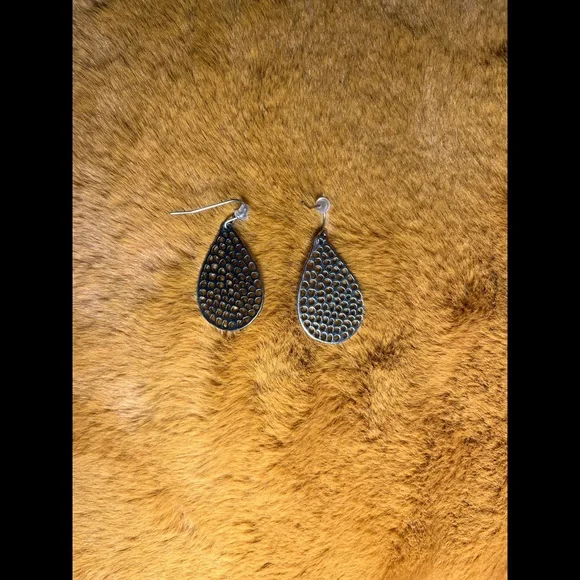 Silver Plated Earring - Picture 2 of 2